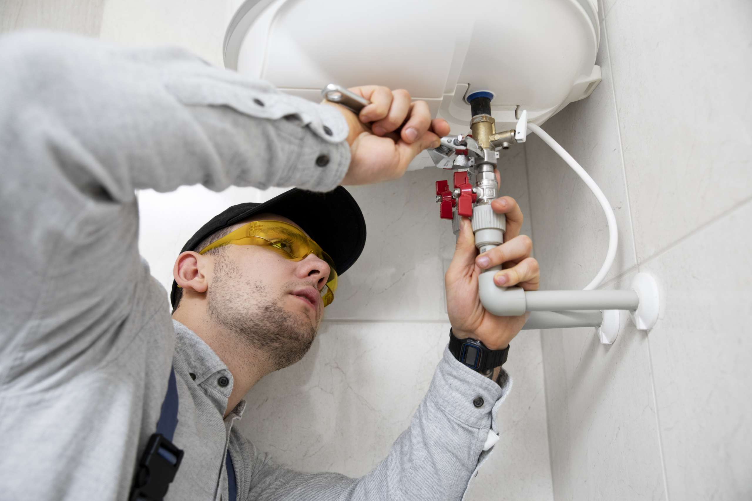 One-Man Plumbing Ventures vs. Larger Companies
